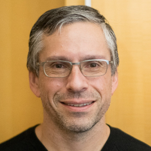Headshot of Paul  Brody