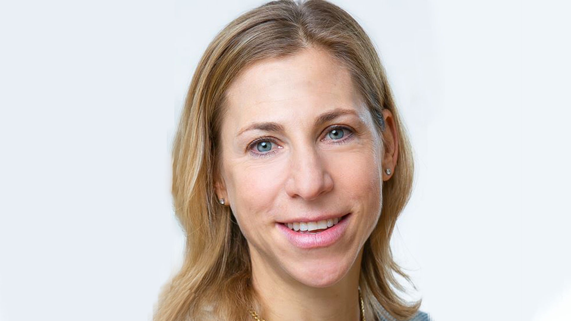 Headshot of Kim Hochfeld
