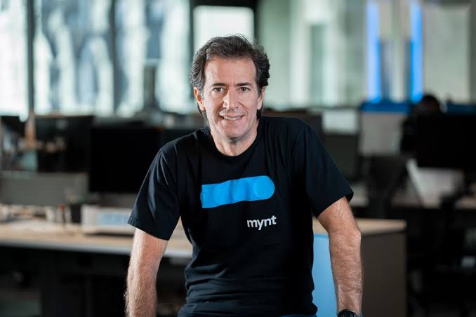 Headshot of Andre Portilho