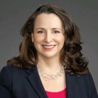 Headshot of Elizabeth Caires