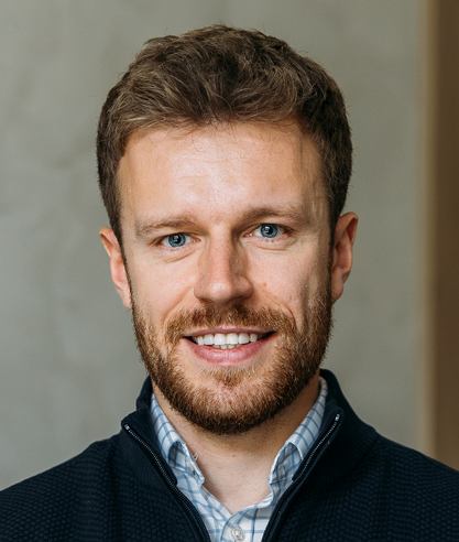 Headshot of Marcin Zarakowski